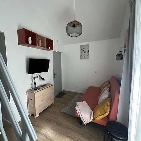 Apartment Sky